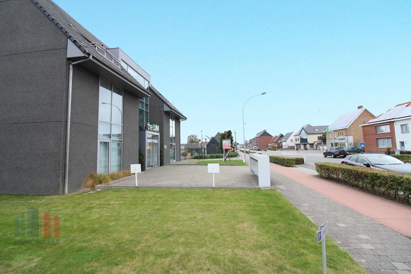 Instapklare kantoorruimte van 396 m² nabij de E40 te Aalter - foto 2