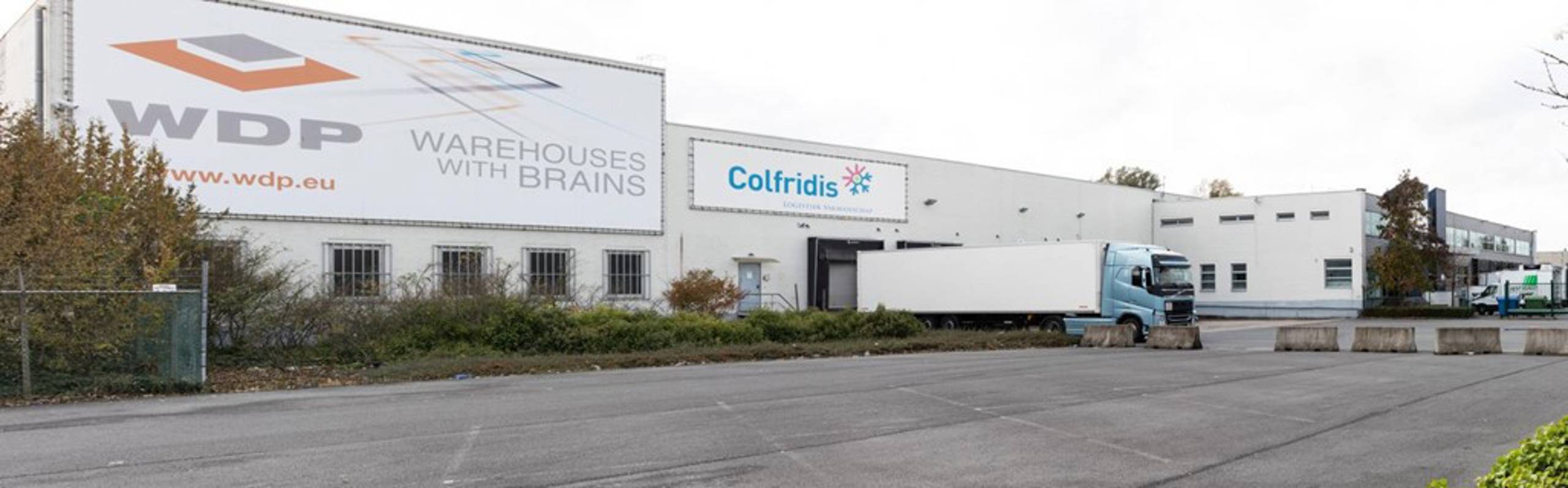 Magazijn 17.931m² met kantoor 301m² te huur - foto 5