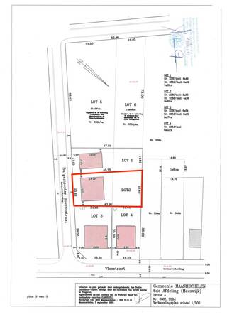 Deze mooi gelegen bouwgrond van 9 are 92 ca voor open bebouwing bevindt zich in de rustige Burgemeester Bovensstraat in Meeswijk. U geniet hier van een aangename woonomgeving, met winkels, scholen en eetgelegenheden op korte afstand.<br /><br />De gunstige ligging zorgt voor een vlotte verbinding naar omliggende gemeenten en belangrijke invalswegen. Daarnaast bevindt het perceel zich op korte afstand van het veerpunt over de Maas, waardoor u vlot de verbinding maakt met Nederland.<br /><br /><strong>Beschrijving perceel:</strong><br />- Geschikt voor open bebouwing<br />- LOT 2 op het verkavelingsplan<br />- Oppervlakte: 992 m²<br />- Bestemming: woongebied met landelijk karakter<br /><br />Voor meer informatie en de bouwvoorschriften neem contact op via gilles@haerdimmo.be of 0492/86 61 15.<br /><br />Wenst u een gratis schatting van uw eigendom? Contacteer mij vrijblijvend voor een afspraak!