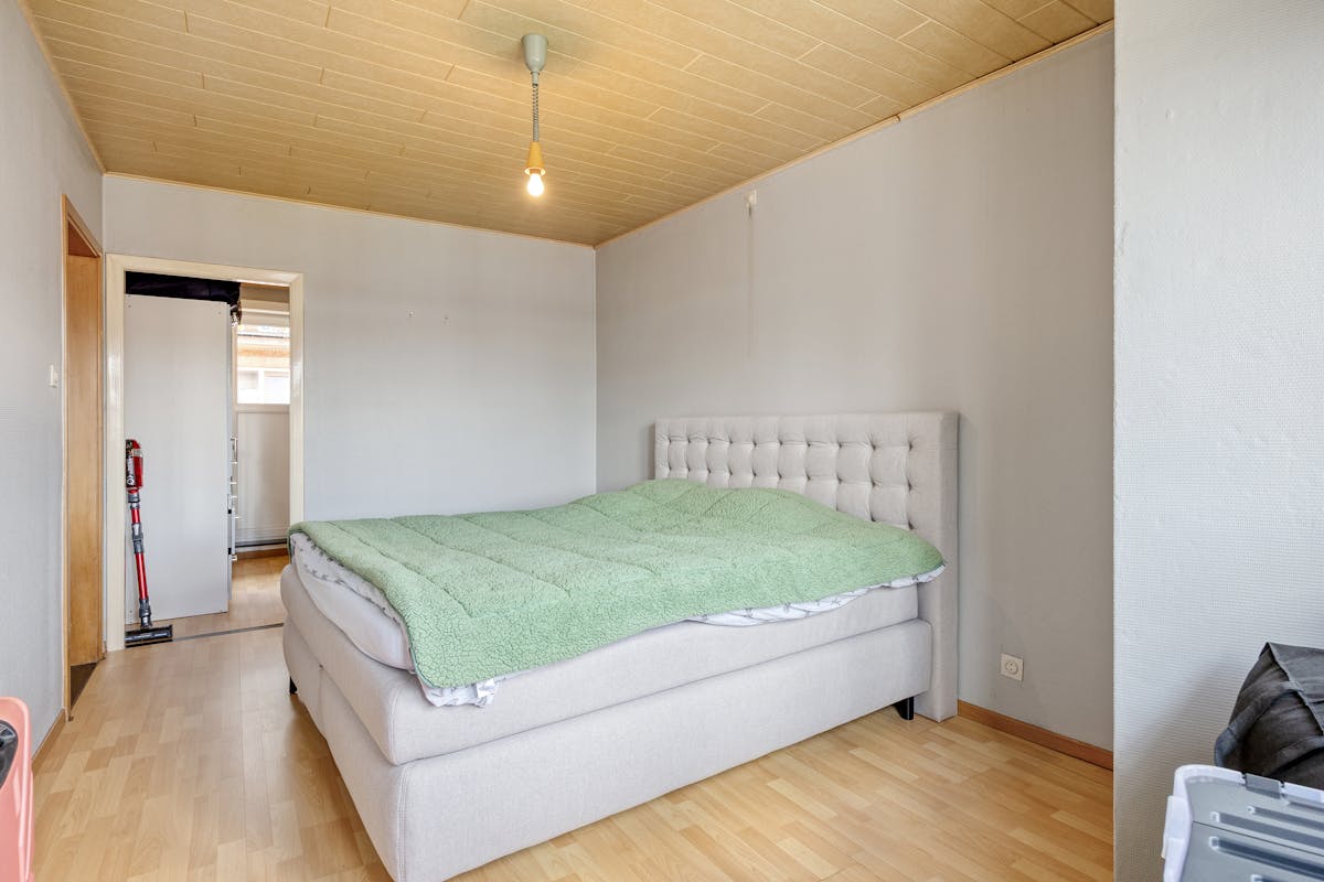 Cosy apartment with parking space in Hasselt - photo 5