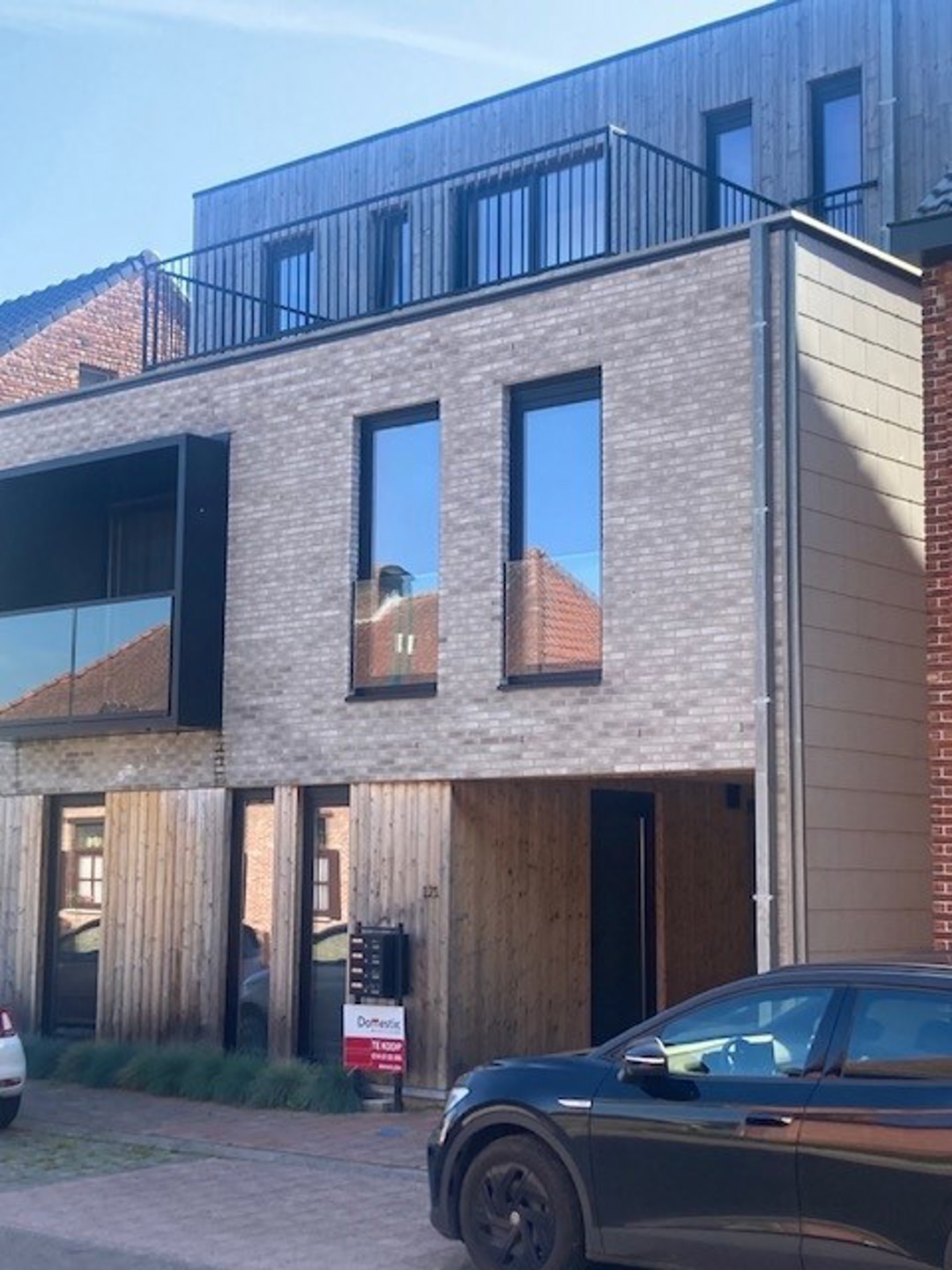 Autostaanplaats nabij het centrum van Vosselaar - foto 2