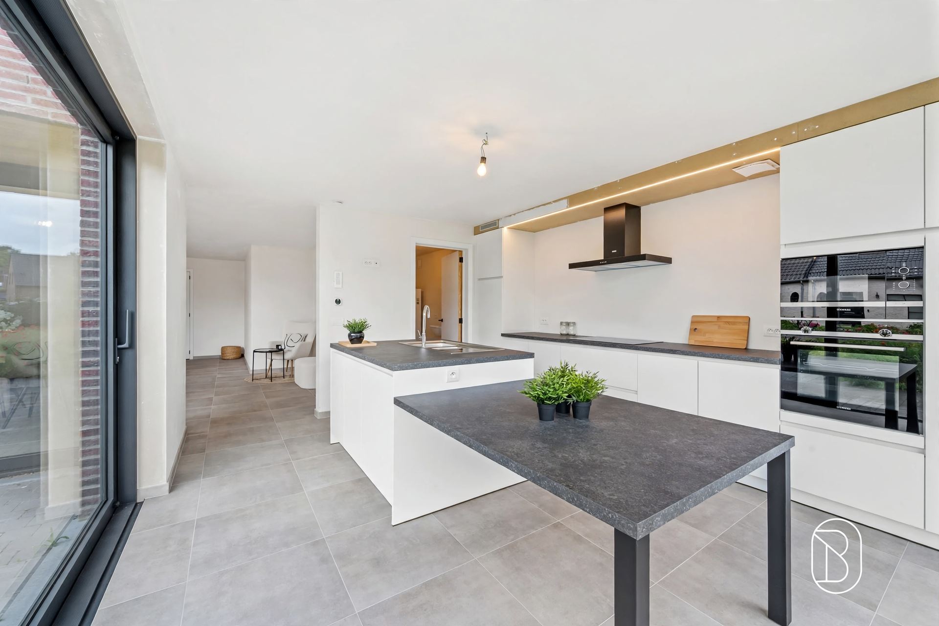 Kwalitatieve moderne ruime nieuwbouwwoning HOB met 3 SLK! - foto 4