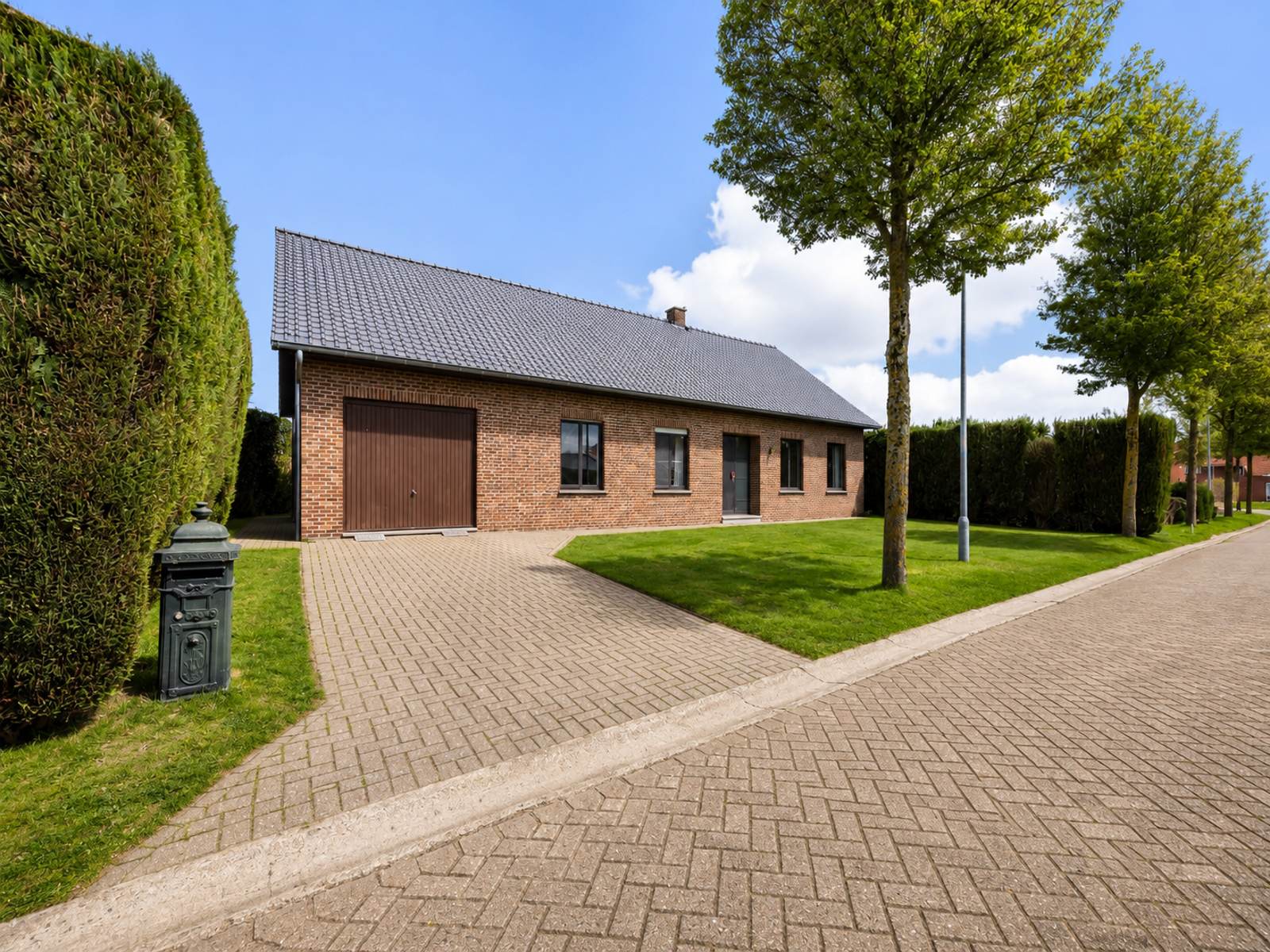 Vrijstaande woning met veel potentieel - foto 1