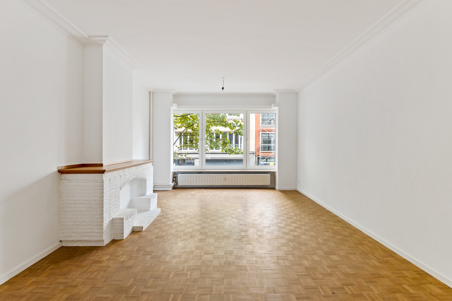 Licht en ruimte in het hart van Antwerpen – 1 slaapkamer appartement - foto 2