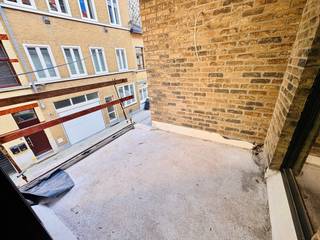 "Residentie Amandine"Dit moderne nieuwbouwproject is gelegen op een fantastische locatie: pal in het centrum van Oostende en stapvoets van de zee,...