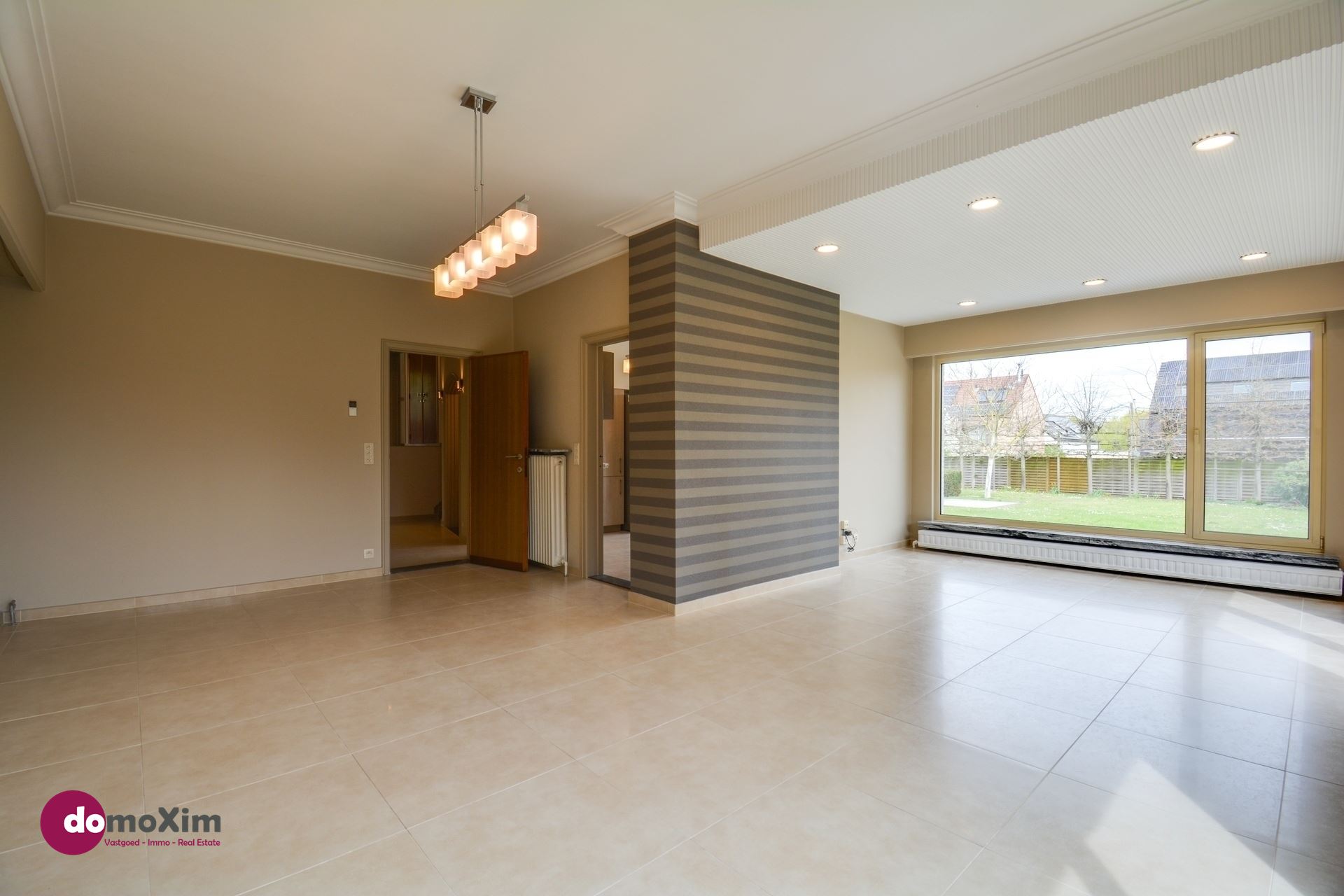 Ruime woning met kantoorruimte in het centrum van Hever - foto 3