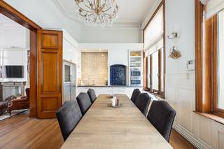 <p>Characterful flat in a building dating from 1892 that originally belonged to the famous industrialist Solvay and is adjacent to the beautifully renovated Stock Exchange, which provides access to the Meir.</p>
<p>Magnificent ceiling height and façade width give the property beautiful light. Entering the flat with wooden floors, which currently serves as a pied-à-terre, we find a spacious entrance hall currently used as office space, followed by a generous living room and dining room with a beautifully installed high-quality kitchen.</p>
<p>On the mezzanine floor, there is a separate studio with a bedroom and bathroom.</p>
<p>This stately building is reminiscent of Antwerp's rich history.</p>
<p>There are three cellars in the building.</p>
<p>A parking space is available for purchase in the adjacent building for €55,000.</p>
<p>Ideal property for residential use or professional practice.</p>
<p>Characterful flat in a building dating from 1892 that originally belonged to the famous industrialist Solvay and is adjacent to the beautifully renovated Stock Exchange, which provides access to the Meir.</p>
<p>Magnificent ceiling height and façade width give the property beautiful light. Entering the flat with wooden floors, which currently serves as a pied-à-terre, we find a spacious entrance hall currently used as office space, followed by a generous living room and dining room with a beautifully installed high-quality kitchen.</p>
<p>On the mezzanine floor, there is a separate studio with a bedroom and bathroom.</p>
<p>This stately building is reminiscent of Antwerp's rich history.</p>
<p>There are three cellars in the building.</p>
<p>A parking space is available for purchase in the adjacent building for €55,000.</p>
<p>Ideal property for residential use or professional practice.</p>