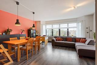 Dit instapklare appartement is prachtig gelegen in een rustige en groene woonomgeving aan de rand van het centrum van Brasschaat. Winkels,...