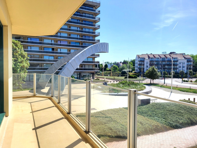 Magnifique appartement d'angle rénové de 3 chambres à vendre - photo 5