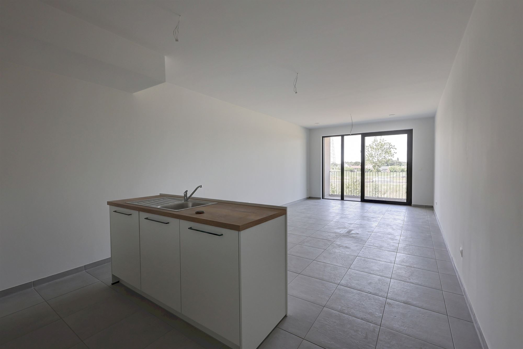 Apartment - photo 3