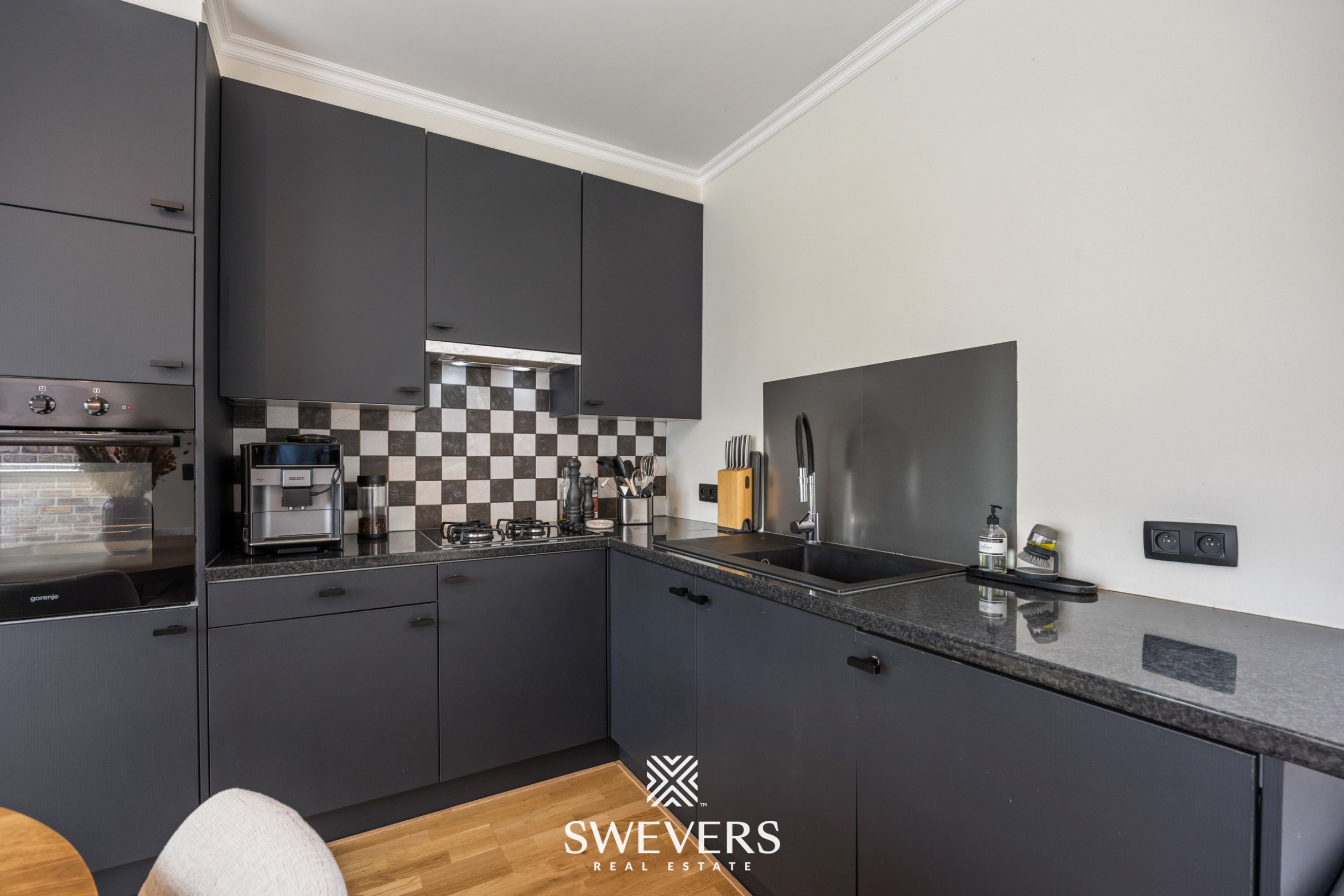 Gerenoveerde woning met gezellige tuin te Borgloon - foto 4