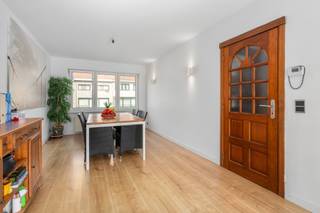 Te koop: ééngezinswoning in het centrum van Zaventem, op wandelafstand van openbaar vervoer en nabij belangrijke invalswegen.Deze woning uit 1989...