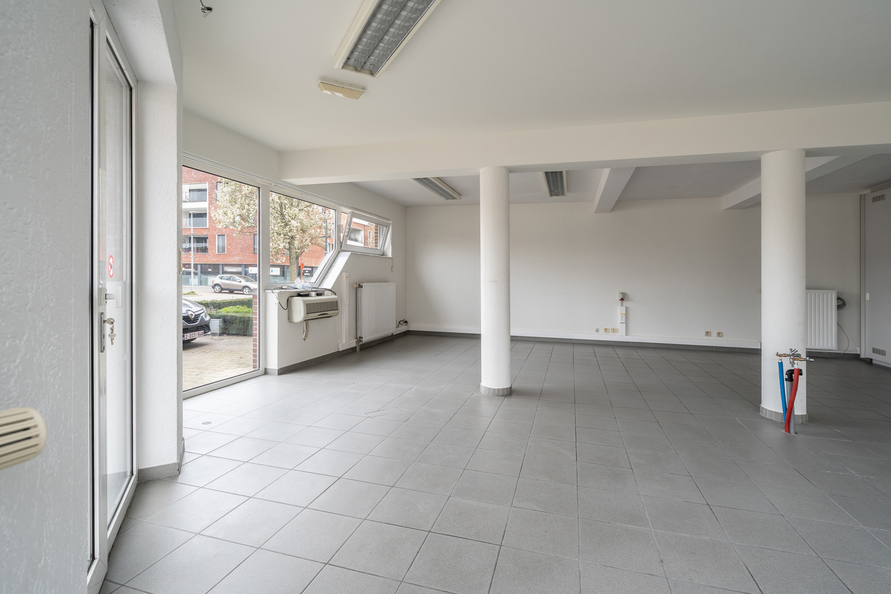 GELIJKVLOERS HANDELPAND OP TOPLOCATIE - foto 4