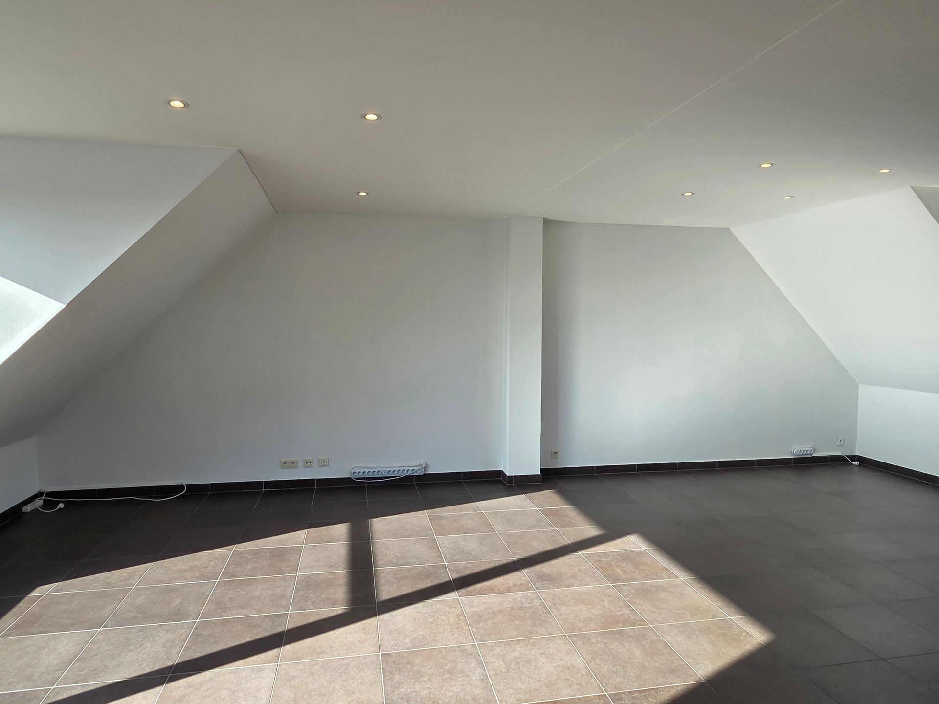 Appartement à louer à Willebroek avec 2 chambres - photo 2