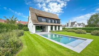 Magnificent villa, completely renovated, located near the polders just a few steps from Boslaan and Kalfsmolen...