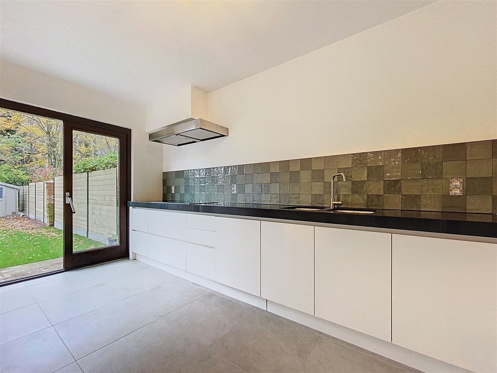 House for rent in Kapellen with 4 bedrooms - photo 4