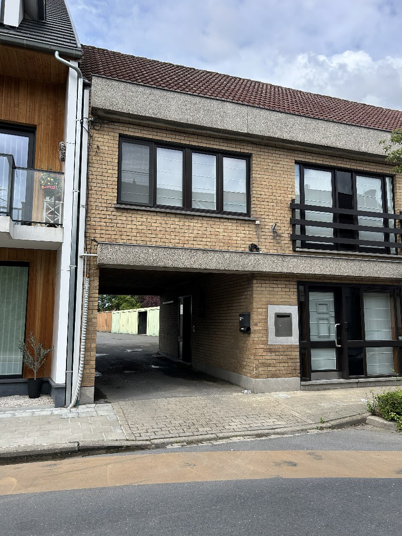 Garage for rent in Ichtegem