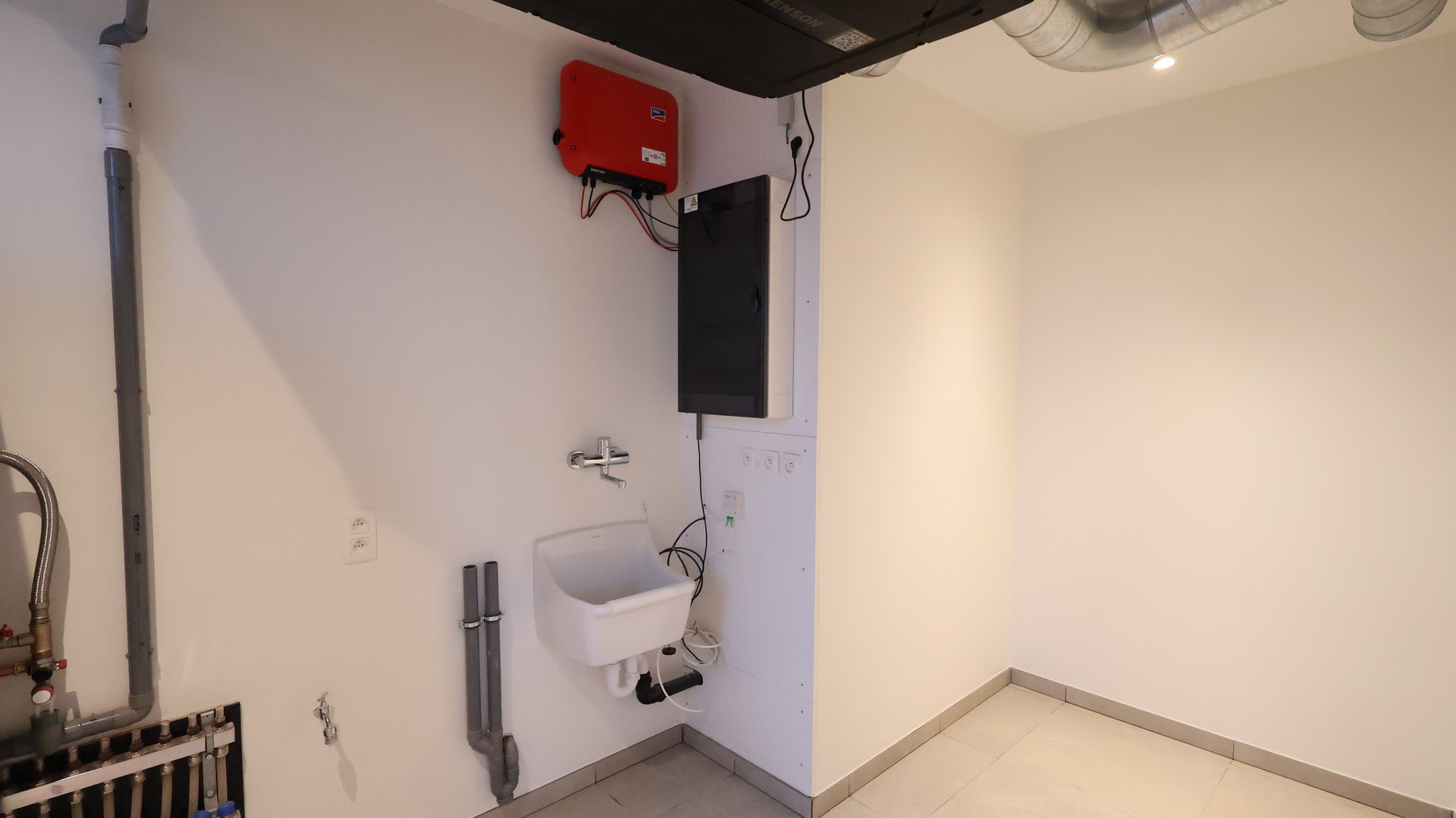 Apartment for rent in Roeselare with 2 bedrooms - photo 5