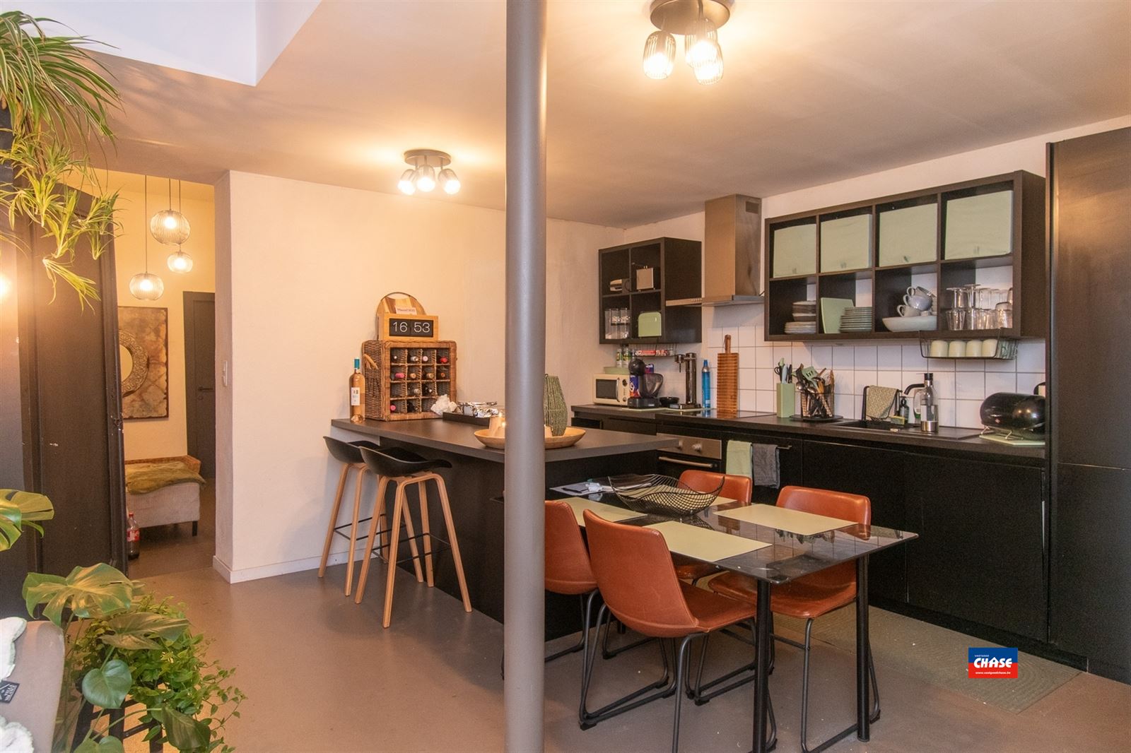 Gelijkvloers appartement met 2 slaapkamers en tuin - foto 1