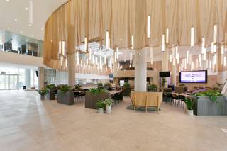 Deze exclusieve nieuwbouw kantoorruimte van 2.714 m² bevindt zich op de vierde verdieping van het iconische Diamond Building, een...