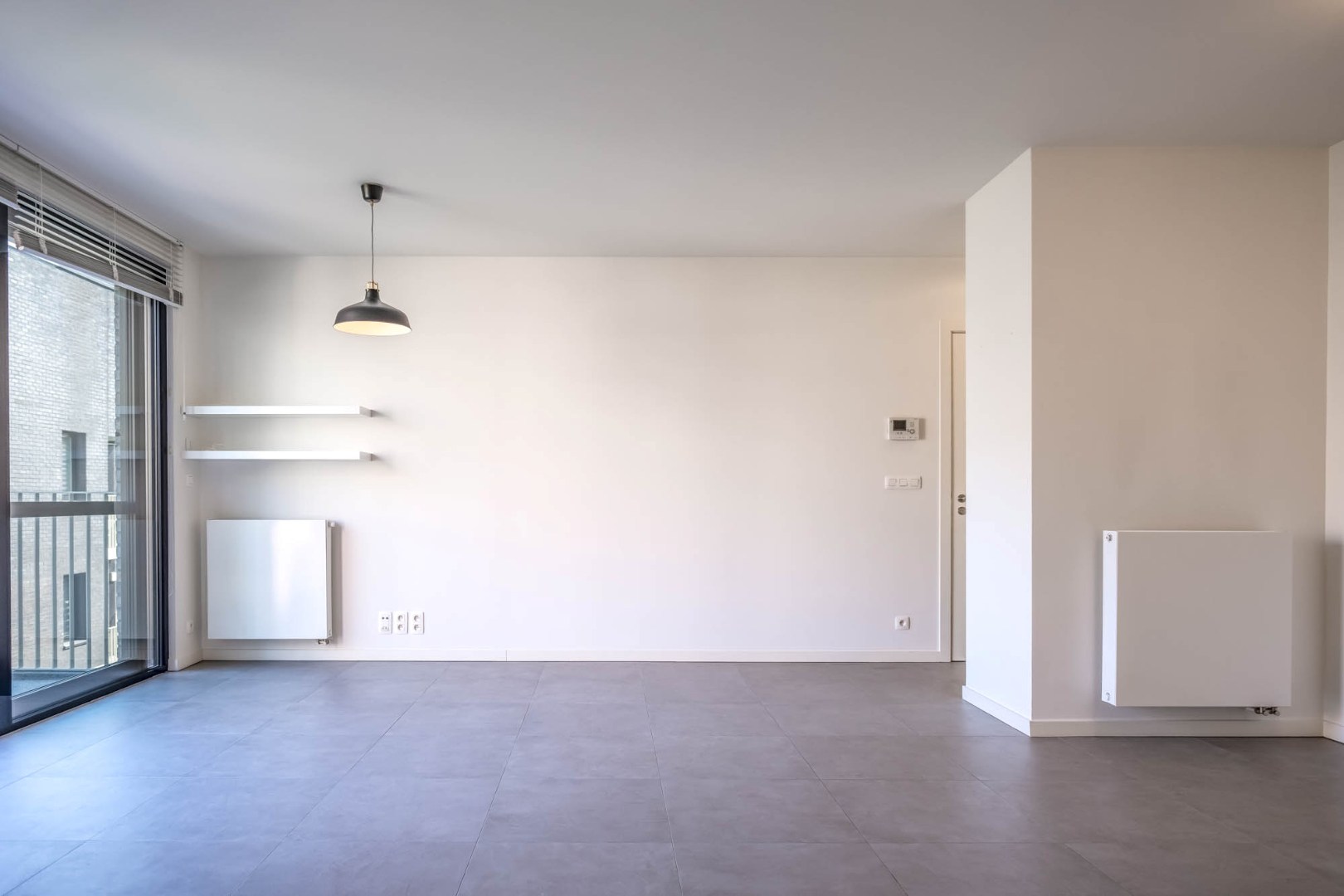 Appartement met twee slaapkamers en terras - foto 2