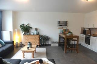 Stijlvol duplex appartement te huur in het hart van Keerbergen.Op zoek naar een ruim en modern appartement met karakter? Dit prachtige duplex...