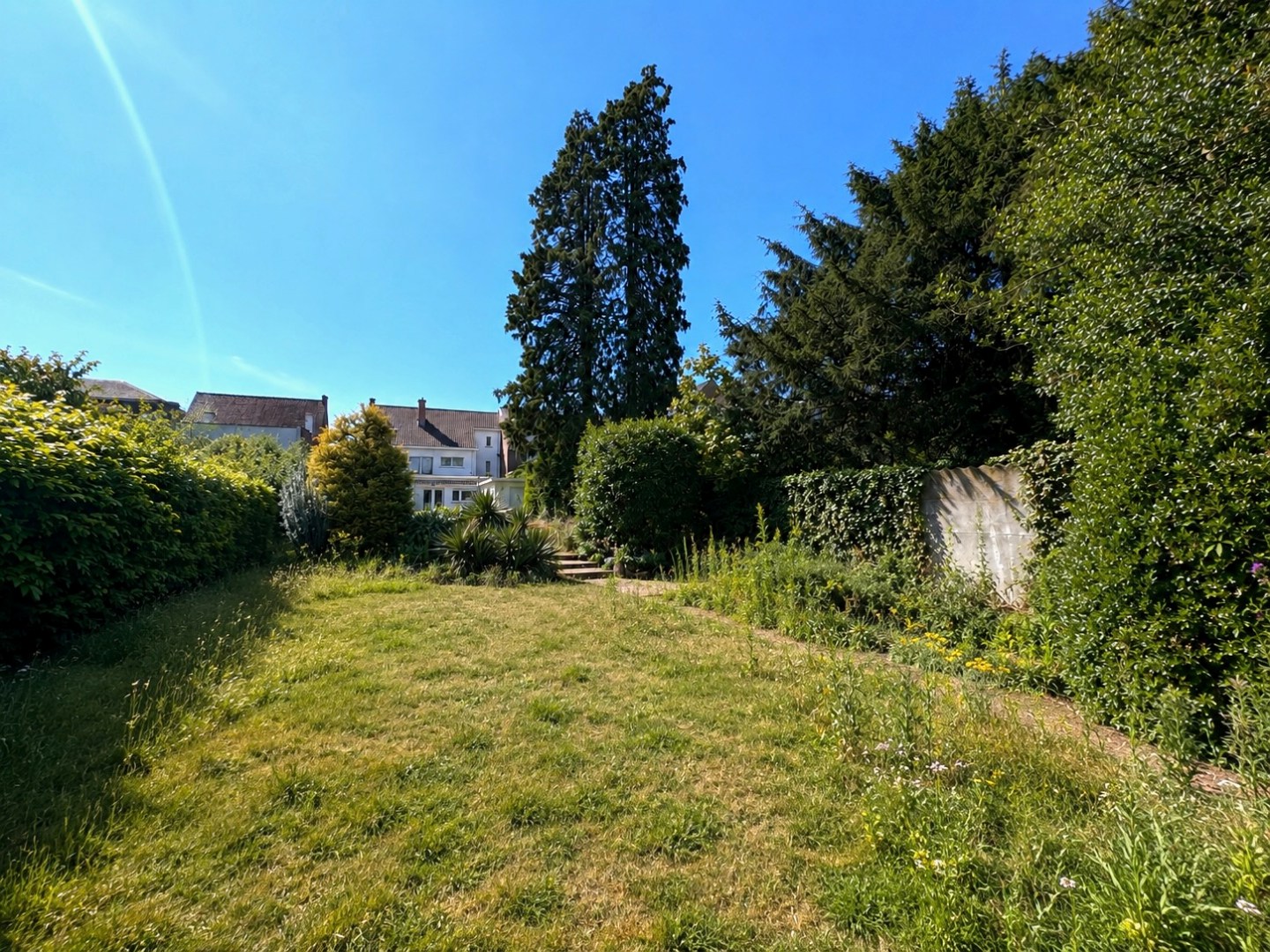 Karaktervolle en instapklare woning met uitzonderlijk perceel van 1.445 m² in hartje Ertvelde - foto 5