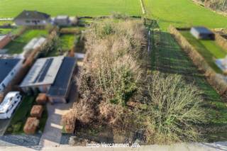 Handsome plot of 1,634 m² for open construction, located in a prime residential location near the center of Putte.This beautiful, perfectly...