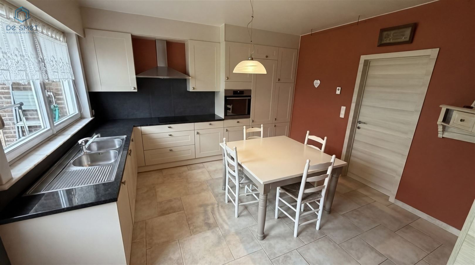 INSTAPKLARE VILLA MET TUIN EN GARAGE TE ZOTTEGEM - foto 4