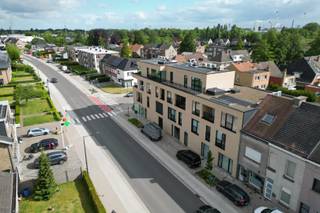 PRAKTISCH: Bezoeken voor deze eigendom verlopen uitsluitend via mijnhuurprofiel.be. Telefoneren om een afspraak te maken is helaas niet...