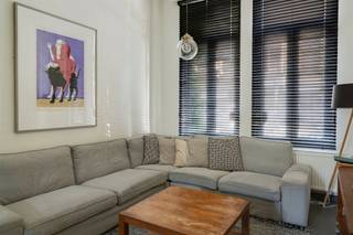Ontdek deze charmante en karaktervolle burgerwoning op een toplocatie vlakbij 't Groen Kwartier en met zicht op het bruisende PAKT. Deze...