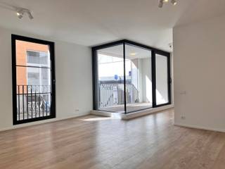 Dit luxueuze instapklare 2 slaapkamer appartement bevindt zich in een kleinschalige nieuwbouw residentie in het hartje van Gent (nabij de...