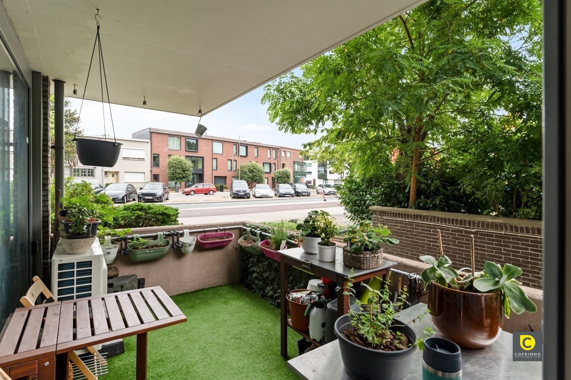 Gelijkvloers app. 190 m² met  4 slk - foto 5