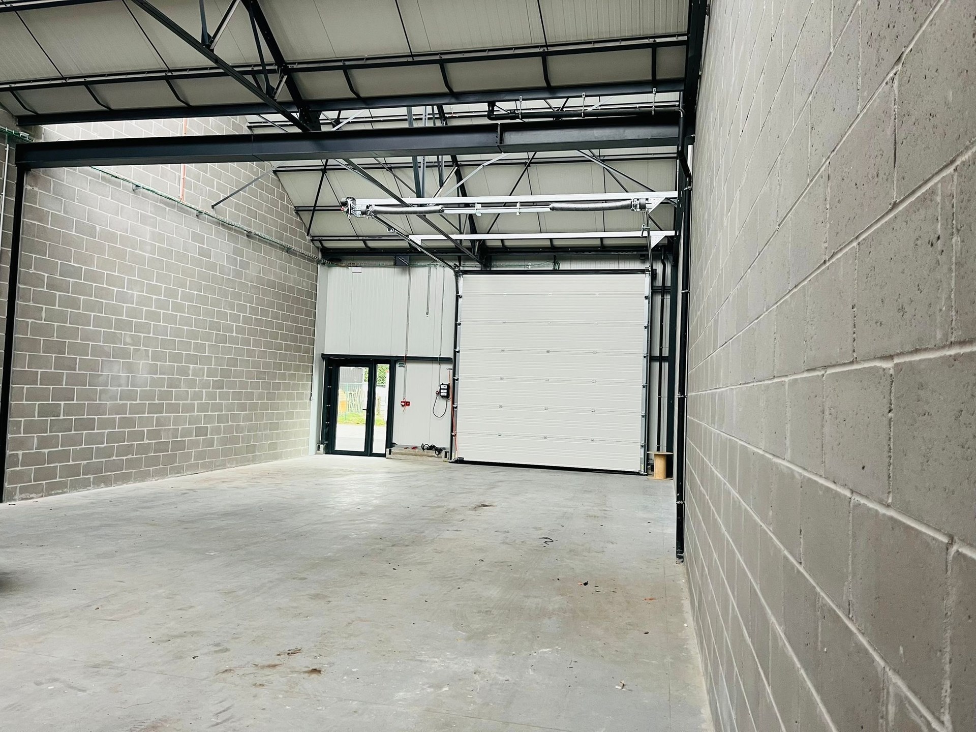 Commercial for rent in Kalken - photo 4