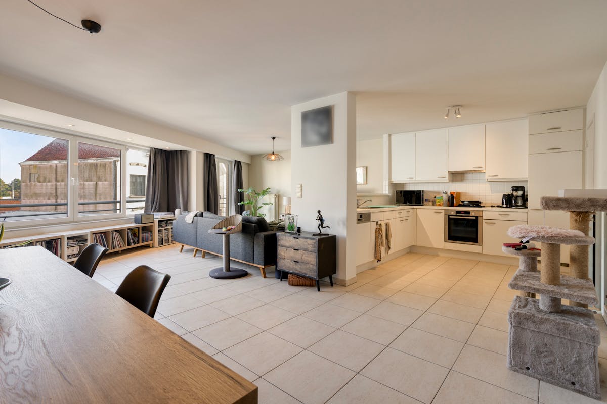 Spacieux appartement de 3 chambres à vendre dans le centre de Knokke - photo 2