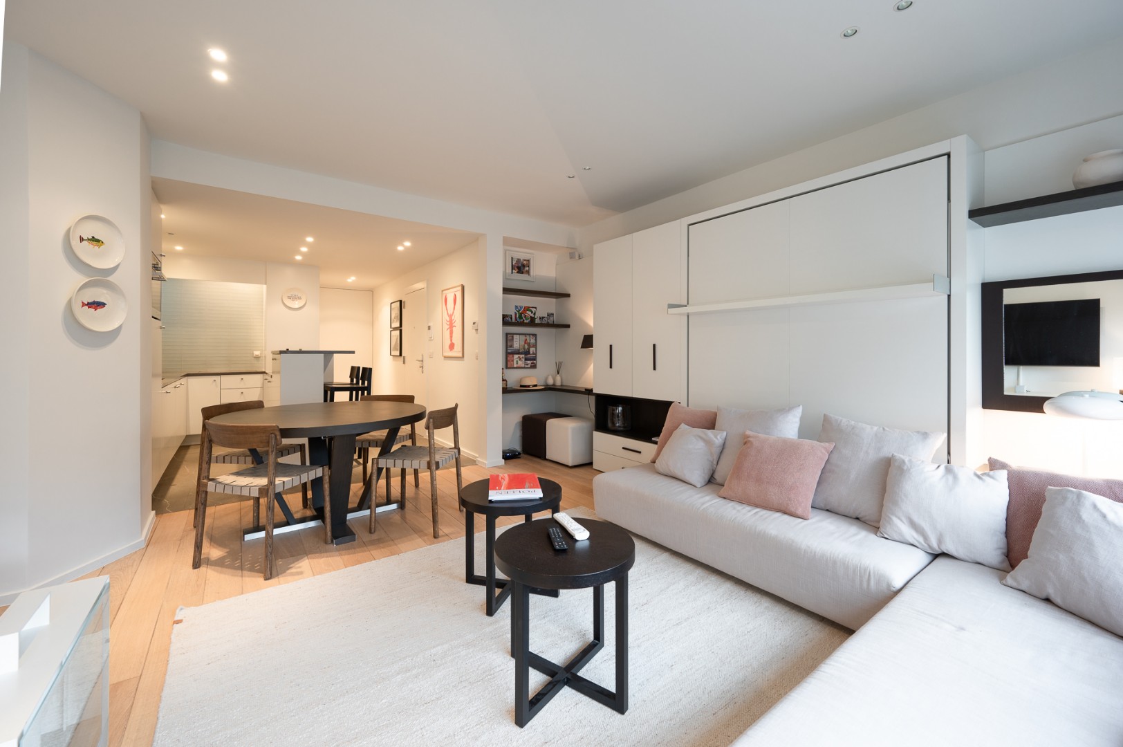 Mooi vernieuwd appartement met aangenaam zijdelings zeezicht gelegen in Marie-Joséstraat - photo 5