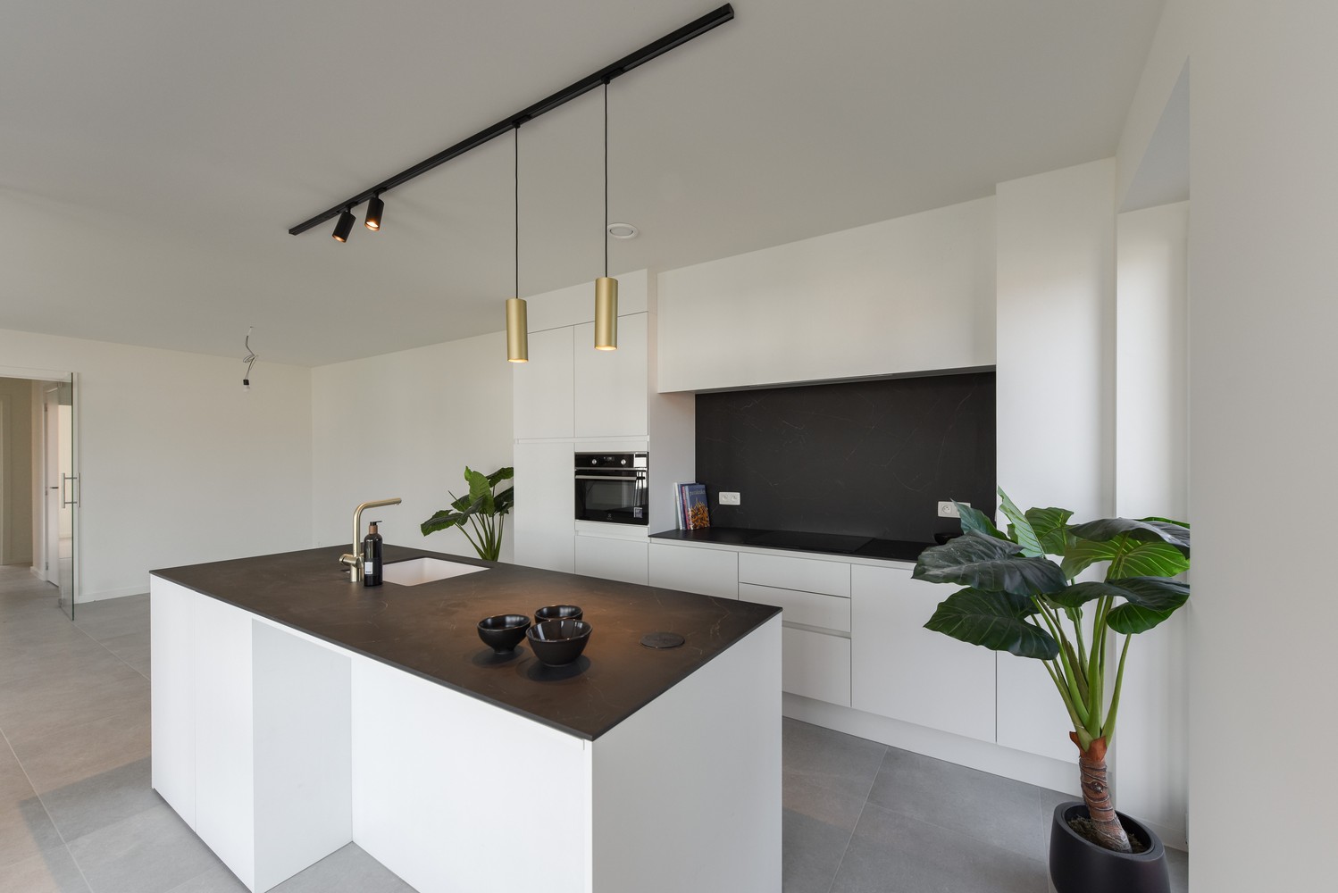 Volledig afgewerkt nieuwbouwappartement vlakbij stadscentrum - foto 3