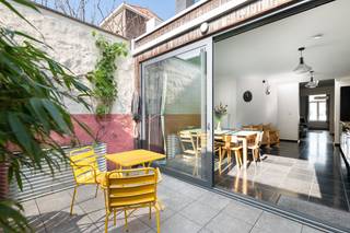 Op zoek naar een instapklare, lichtrijke woning waar charme en modern comfort perfect samenkomen? Deze prachtig gerenoveerde woning weet te...