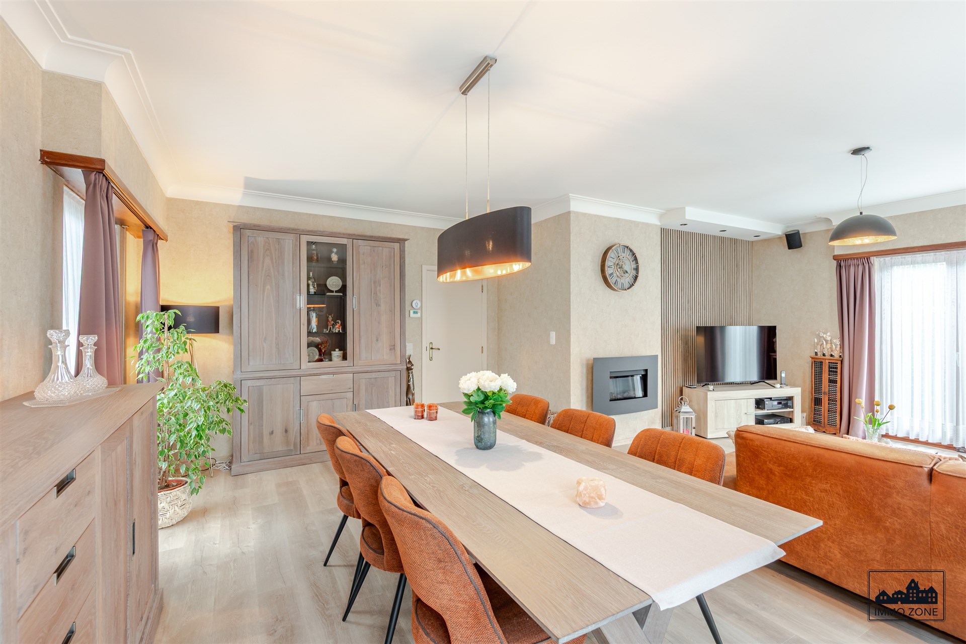 Ruime, gerenoveerde bungalow te koop in De Klinge - foto 3