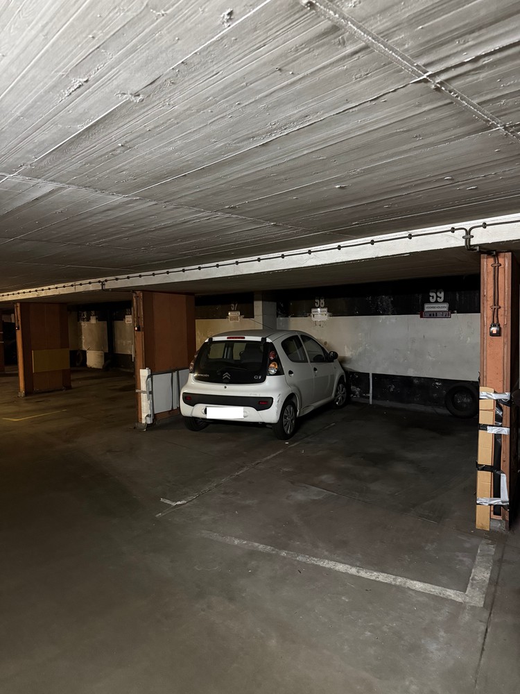 PARKING LEOPOLD - photo 4