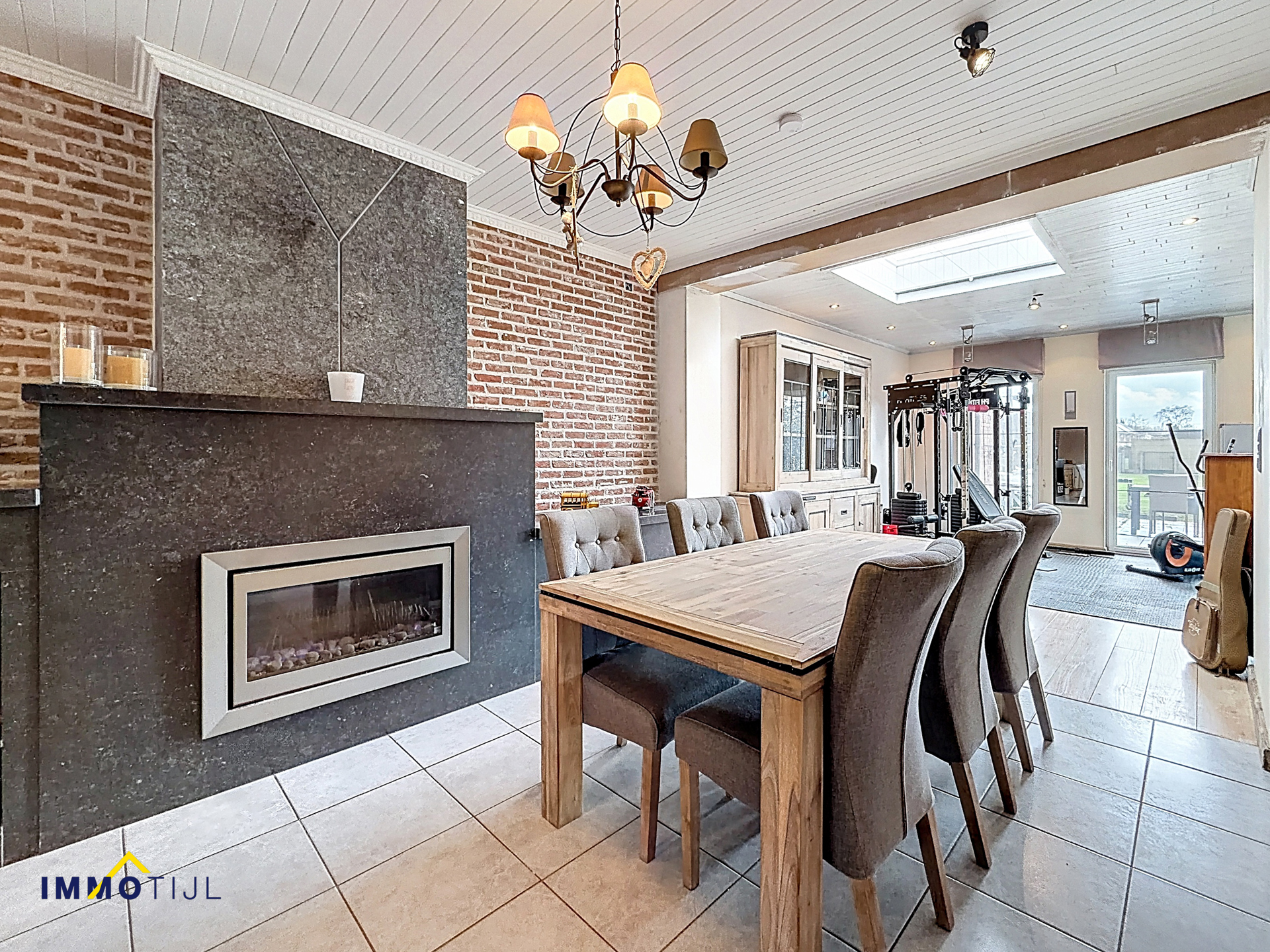 Karaktervolle, halfopen woning met zuidgerichte tuin! - foto 3