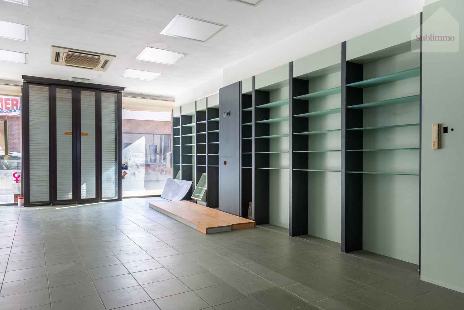 Commercial à vendre à Meerhout avec 2 chambres - photo 3