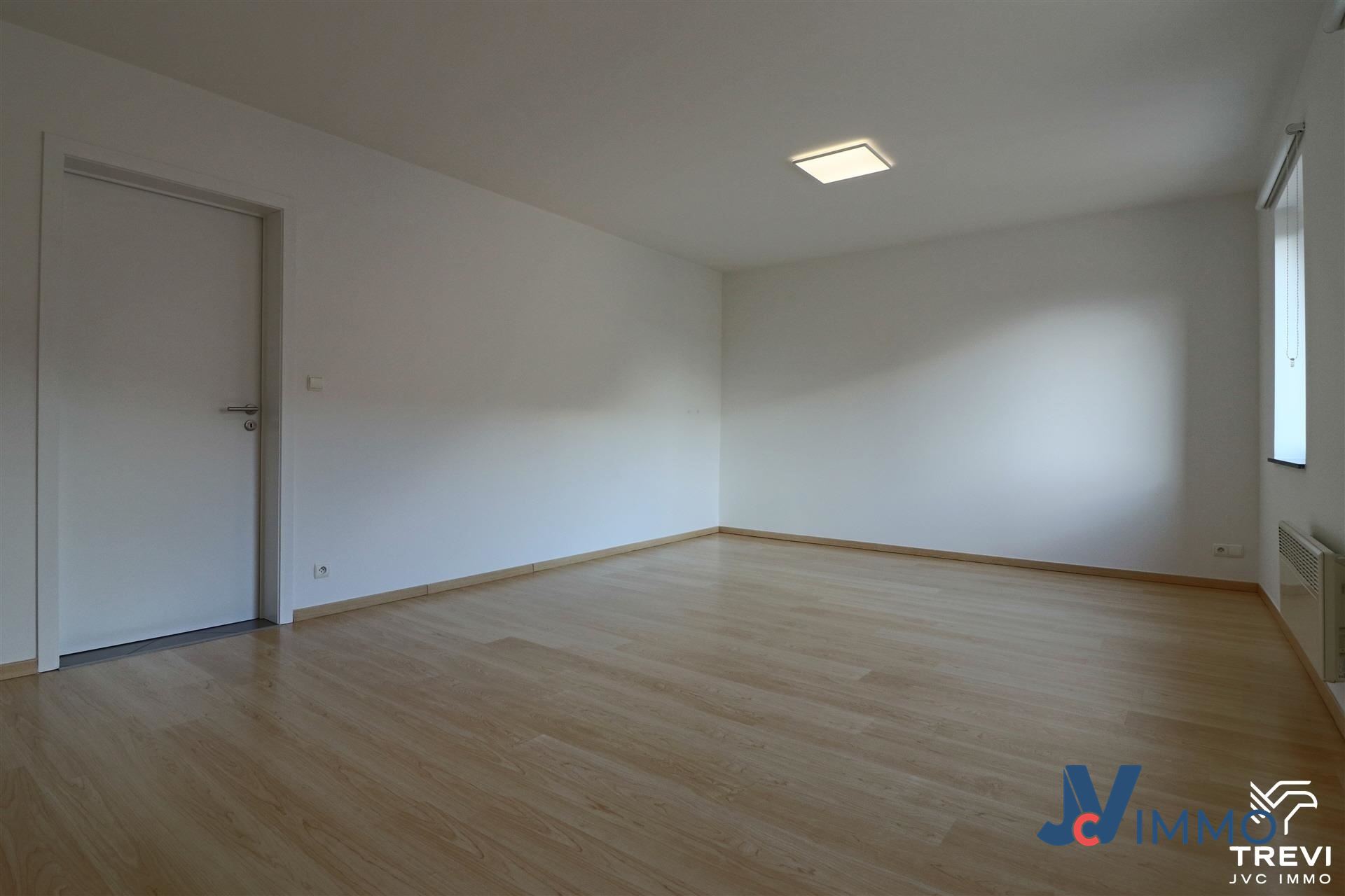 Appartement te huur in Hodeige met 3 slaapkamers - foto 4