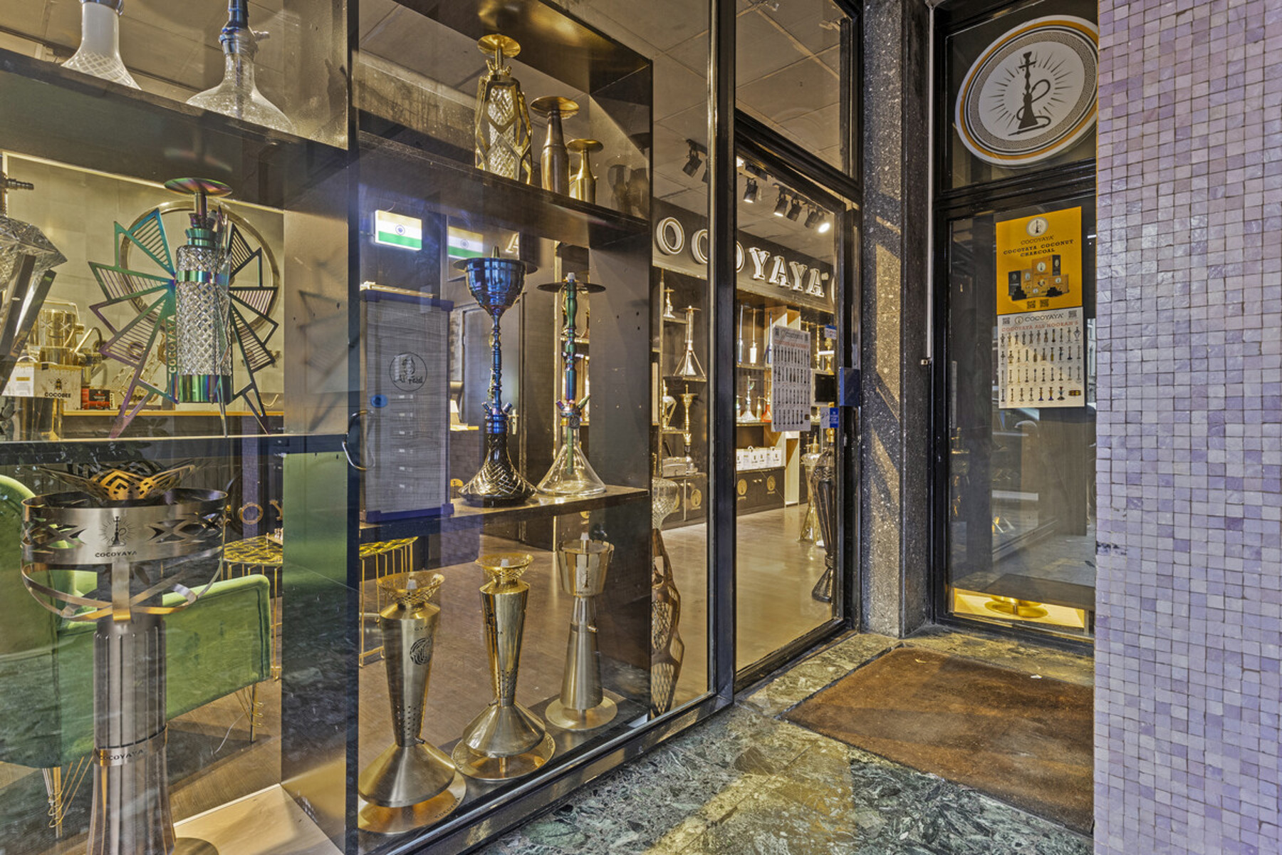 Commercieel gelijkvloers met een mega ruime opslagplaats!  - foto 3