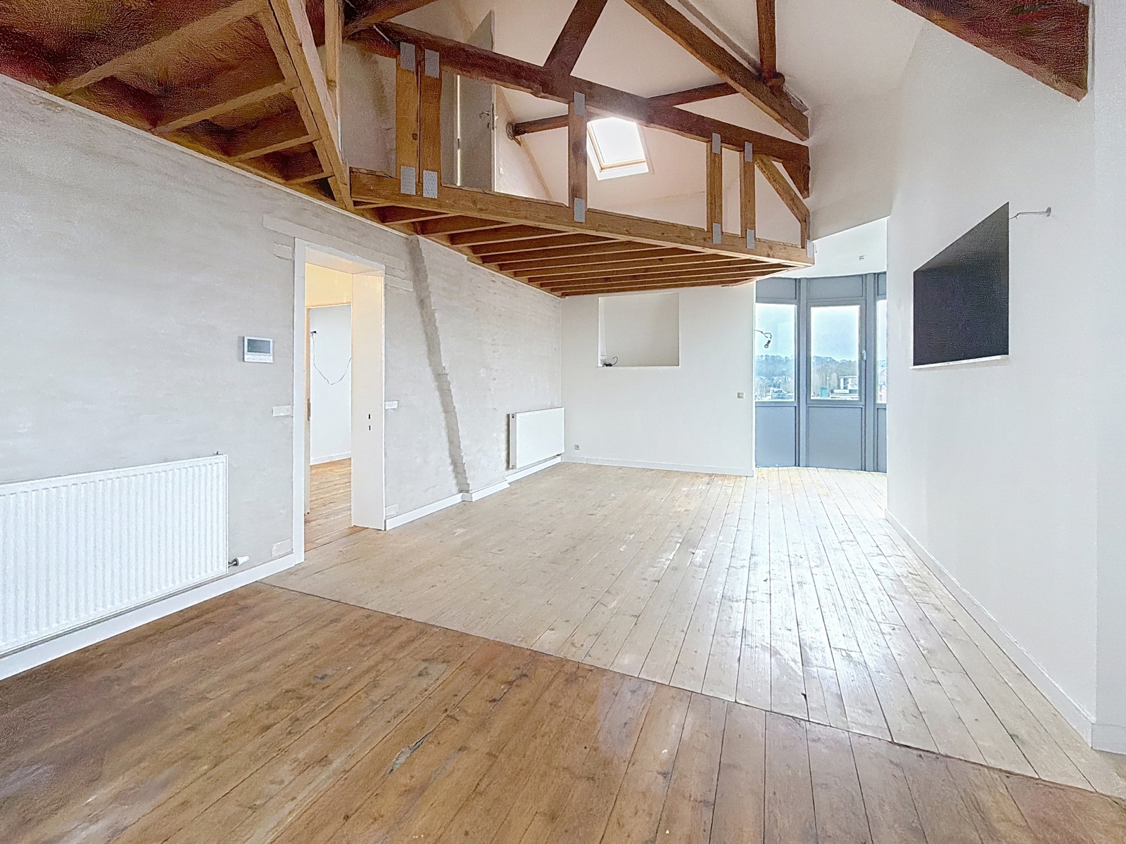 Duplex met 3 kamers en 2 badkamers - foto 3