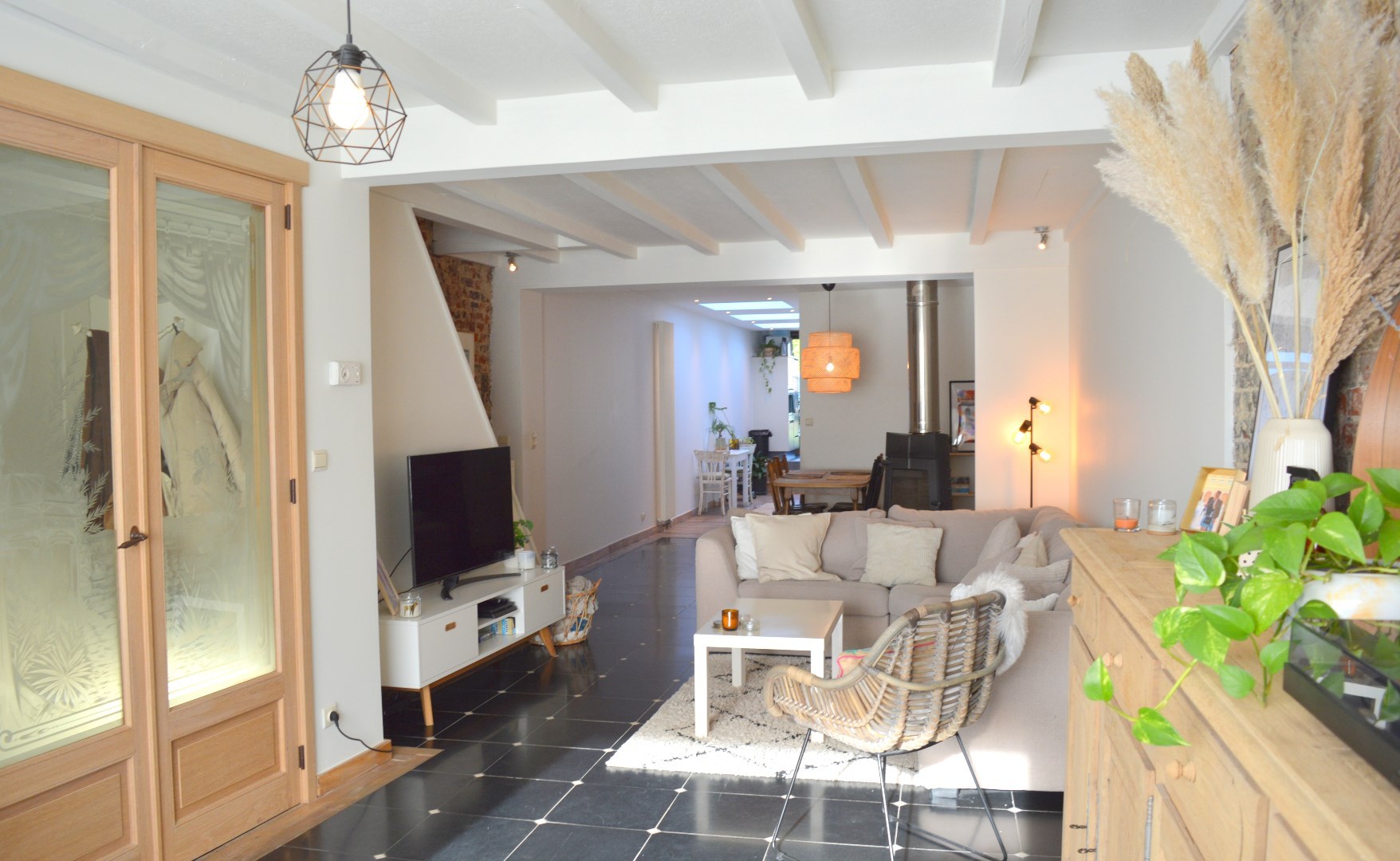 Gezellige instapklare woning met 3 slaapkamers nabij het centrum van Heule - foto 1