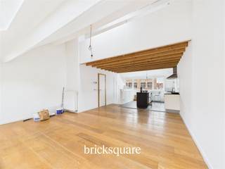 SCHAERBEEK - Very attractive investment opportunity on Avenue Voltaire 27, close to Parc Josaphat and Schaerbeek train station, shops, transport...