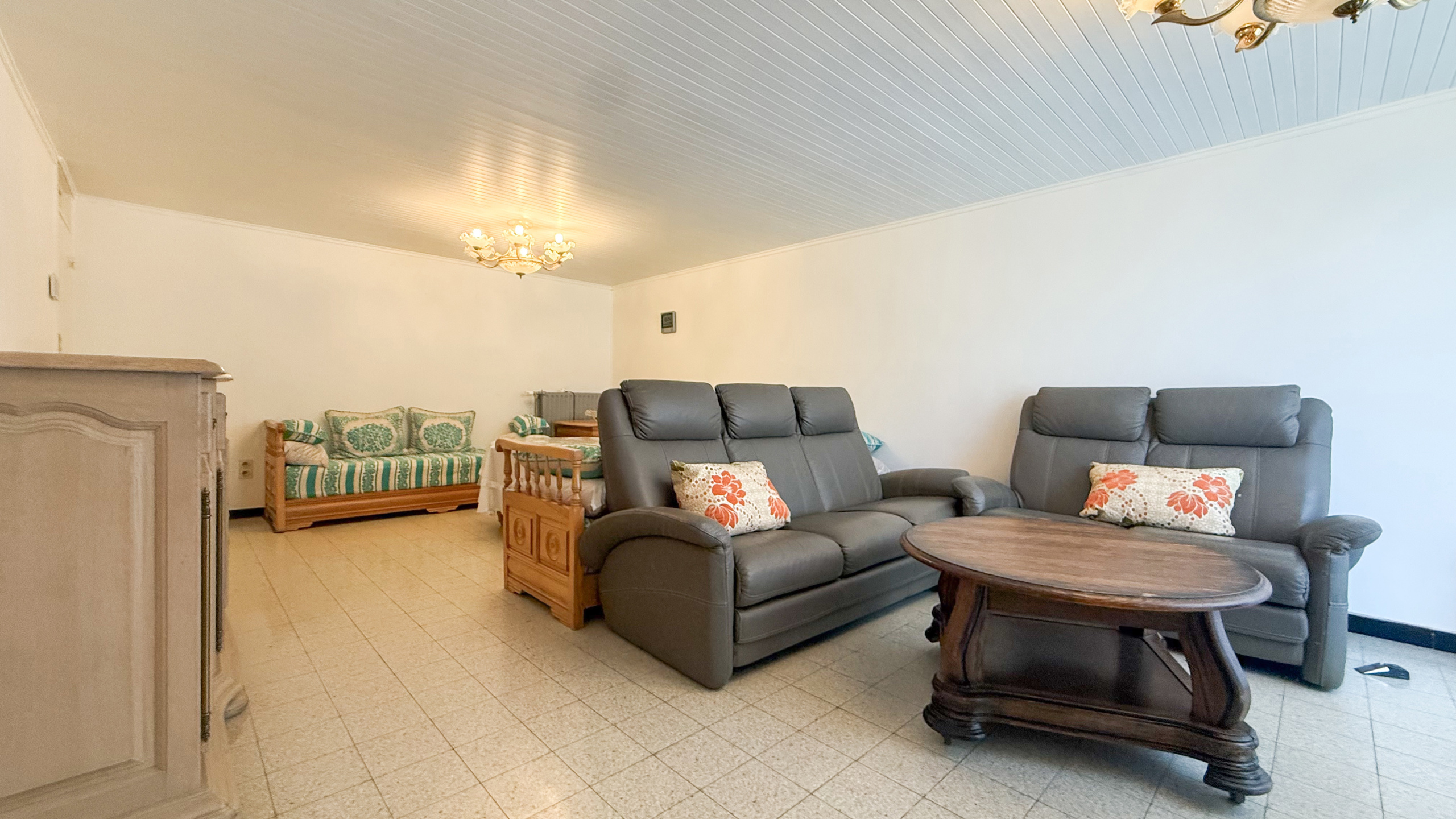 Instapklare woning met 3 slaapkamers en inpandige garage! - foto 5