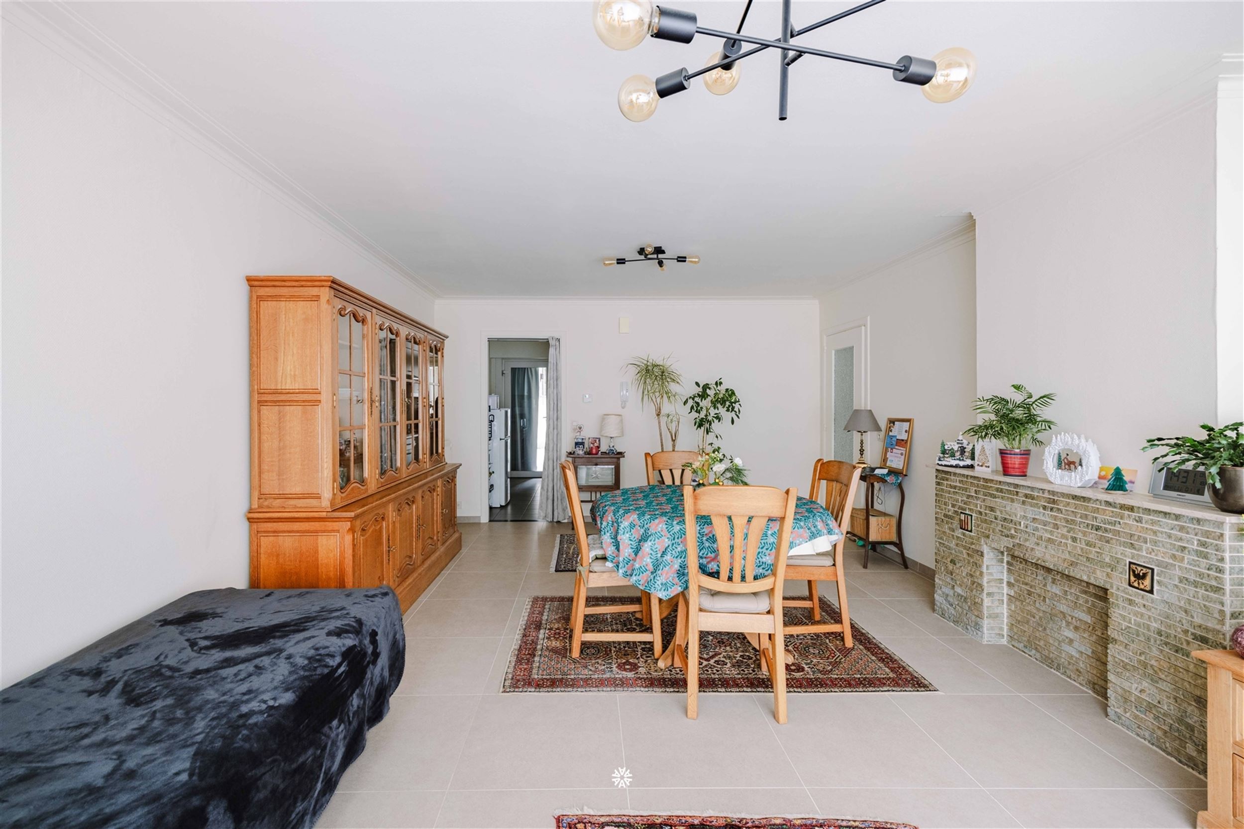 Appartement rénové de deux chambres au rez-de-chaussée à louer à Deurne - photo 2