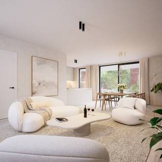 Ontdek de gloednieuwe residentie ZuiderPoort, in het hart van Meerhout. Dit project telt 16 BEN-appartementen met 2 of 3 slaapkamers, ontworpen voor een optimaal woon- comfort. Heerlijk rustig wonen, en toch overal dichtbij. Ervaar het zelf!<br /><br />ZuiderPoort is gerealiseerd op de historische locatie van ‘De Gouden Leeuw’, op slechts vijf minuten wandelen van de markt. In het centrum van Meerhout vind je alle voorzieningen: winkels en horeca, 2 basisscholen, de markt op donderdag en de gemeentediensten. Heel aantrekkelijk als je niet in een drukke stad wil wonen en toch alles binnen handbereik wil hebben.<br /><br />Energiezuinig? Absoluut! Alle woonunits van ZuiderPoort beschikken over vloerverwarming aangesloten op een individuele warmtepomp, waardoor je woning ‘bijna-energieneutraal’ (BEN) is. Dit is niet alleen goed voor het milieu, maar ook voor je portemonnee. In ZuiderPoort houd je je energiekosten moeiteloos onder controle.<br /><br />De oude naam voor Meerhout is Maereholt, en dat betekent letterlijk ‘meer bos’ of ‘moerassig bos’. Het verbaast dan ook niet dat Meerhout bekendstaat om een groene en landelijke omgeving, waar het heerlijk wandelen en fietsen is. Ontdek natuurgebieden zoals de Meerhoutse Heide, of fiets langs het kasteel van Meerhout.<br /><br />Wenst u graag meer info? Vraag dan snel uw bezoek aan!<br /><br />De verkoop geschiedt onder registratierechten op het grondaandeel (12%) en BTW (21%) op het constructieaandeel. Parking en berging verplicht bij aan te kopen.